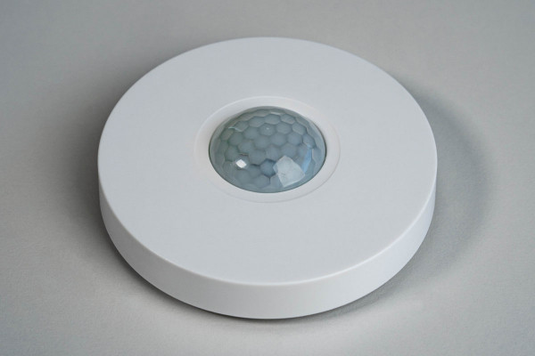 Loxone_100420 - Präsenzmelder Air Weiß