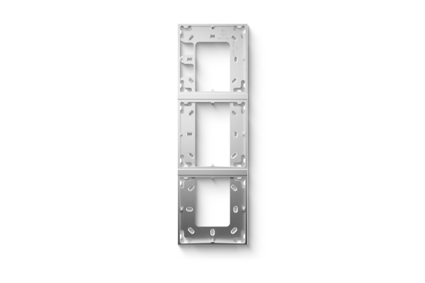 Loxone_100515 - Montagerahmen 3-fach Silber